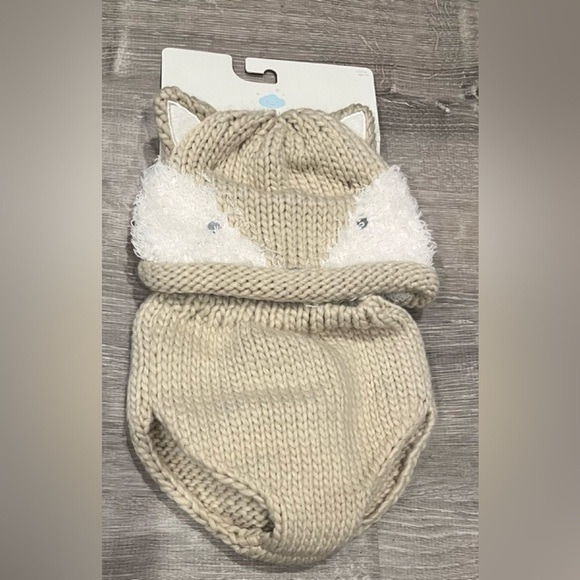 Cloud Island Baby Girl Hat and Diaper Cover 1 Set OSFM NWT - Picture 1 of 3